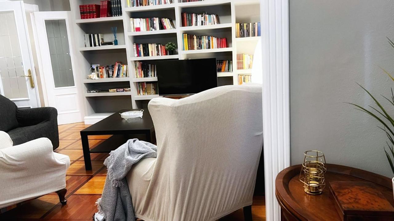 Centrica Y Amplia Vivienda Turistica Con Wifi Leilighet Bilbao Eksteriør bilde